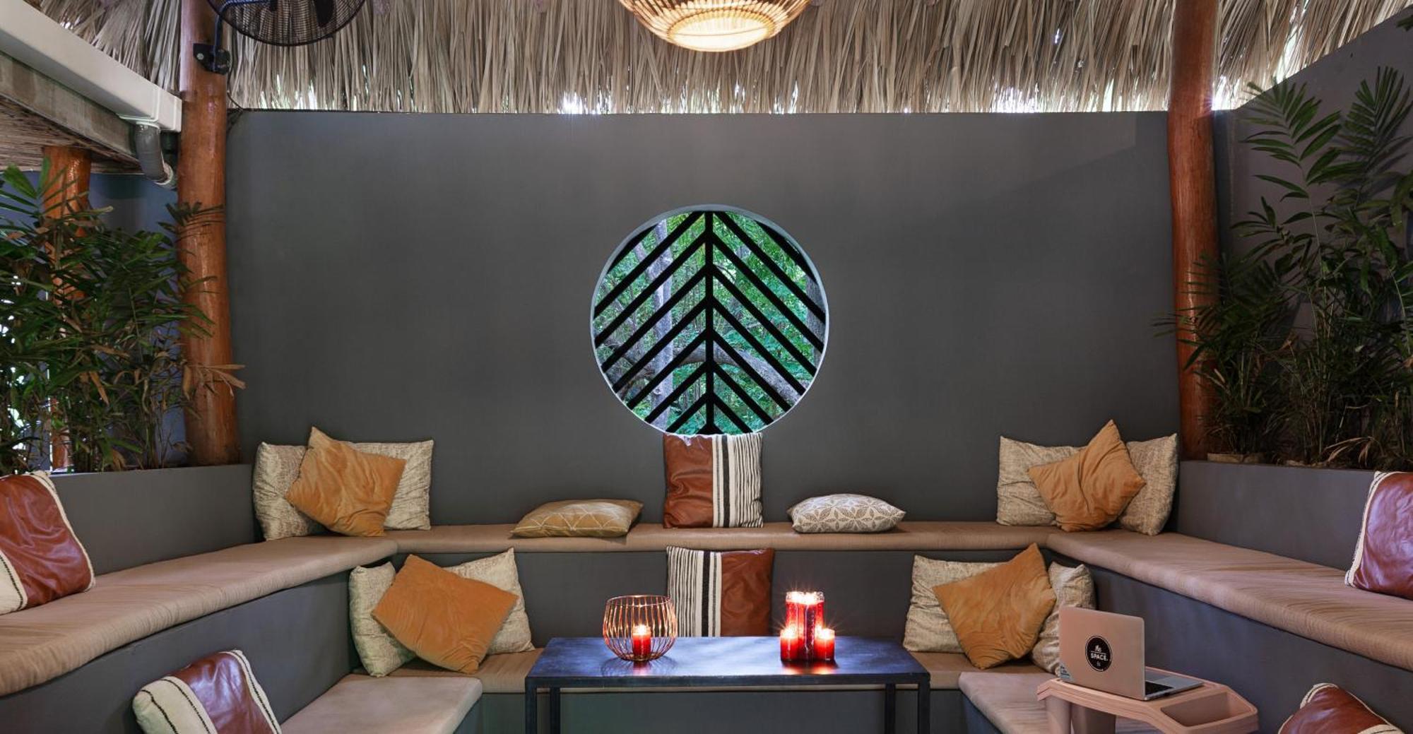 The Space Jungle Oasis ซานฮวนเดลซูร์ ภายนอก รูปภาพ
